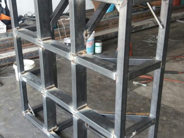 advantage marine services ship maintenance topside underwater steel fabrication engineering others