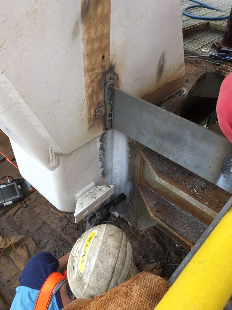 advantage marine services ship maintenance topside underwater steel fabrication engineering others