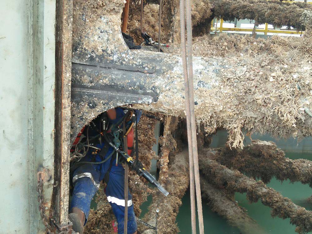 advantage marine services ship maintenance topside underwater steel fabrication engineering others