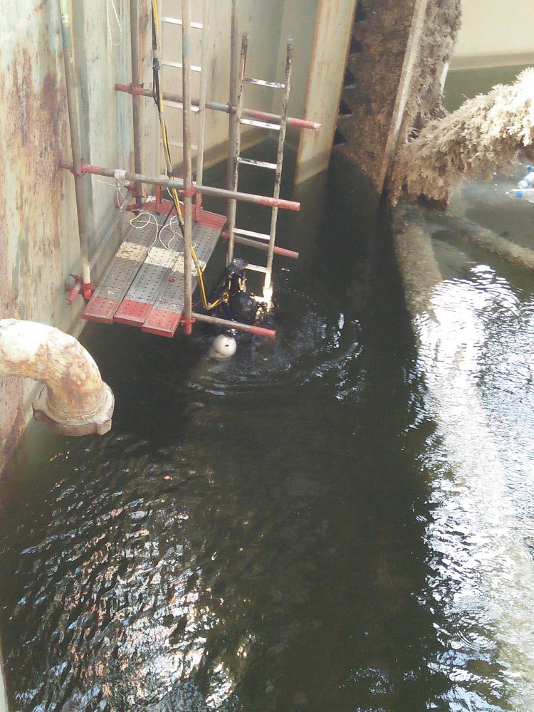 advantage marine services ship maintenance topside underwater steel fabrication engineering others