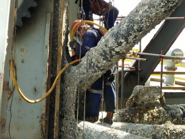 advantage marine services ship maintenance topside underwater steel fabrication engineering others