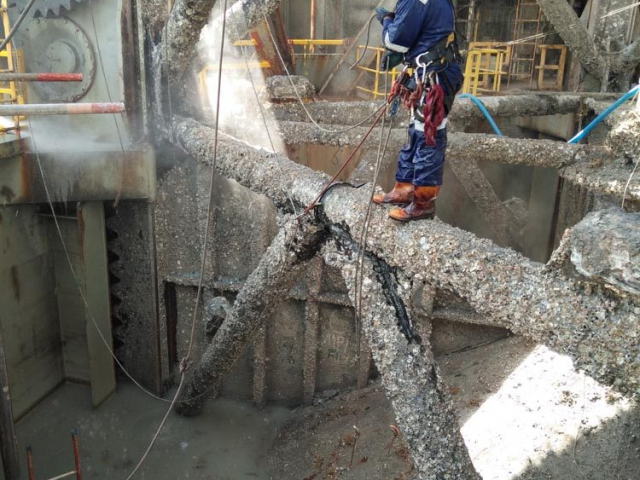 advantage marine services ship maintenance topside underwater steel fabrication engineering others