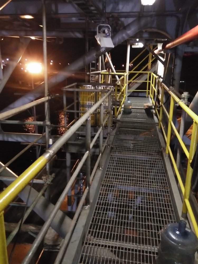 advantage marine services ship maintenance topside underwater steel fabrication engineering others