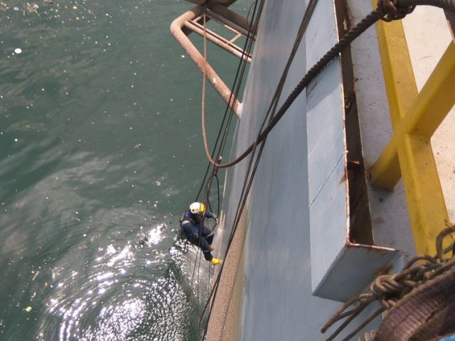 advantage marine services ship maintenance topside underwater steel fabrication engineering others